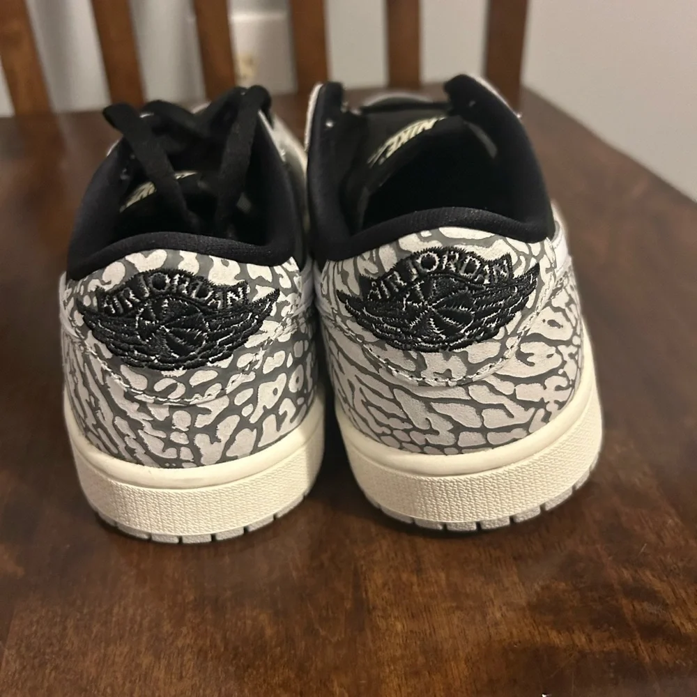 Nike Air Jordan 1‎ Retro Low OG Black Cement Elephant Mens Size 6.5 Sneakers